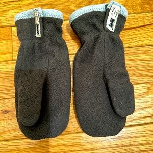 Janie and Jack Mittens size 4-5